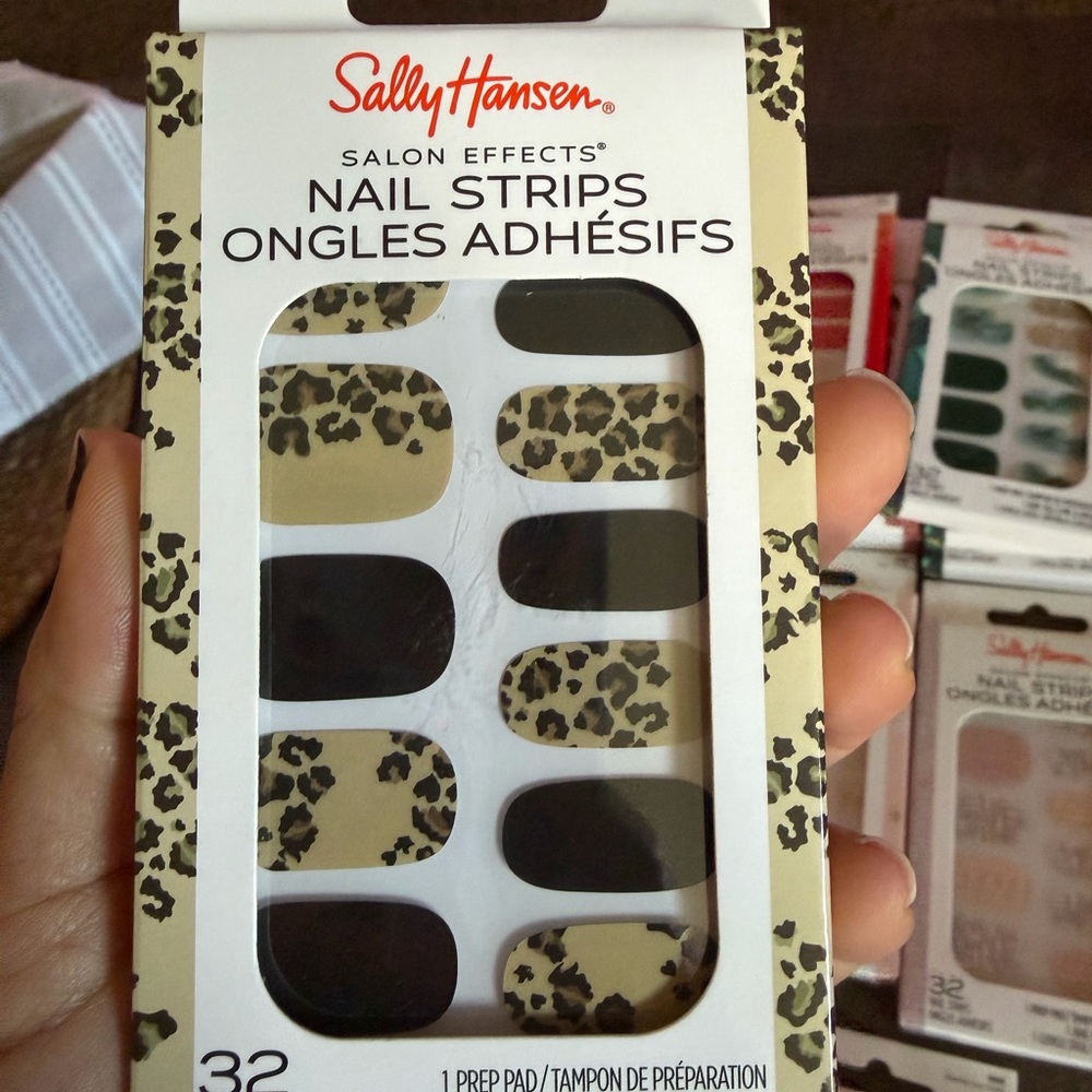 4 pack Sally Hansen Nail Strips - NWT - Picture 9 of 16